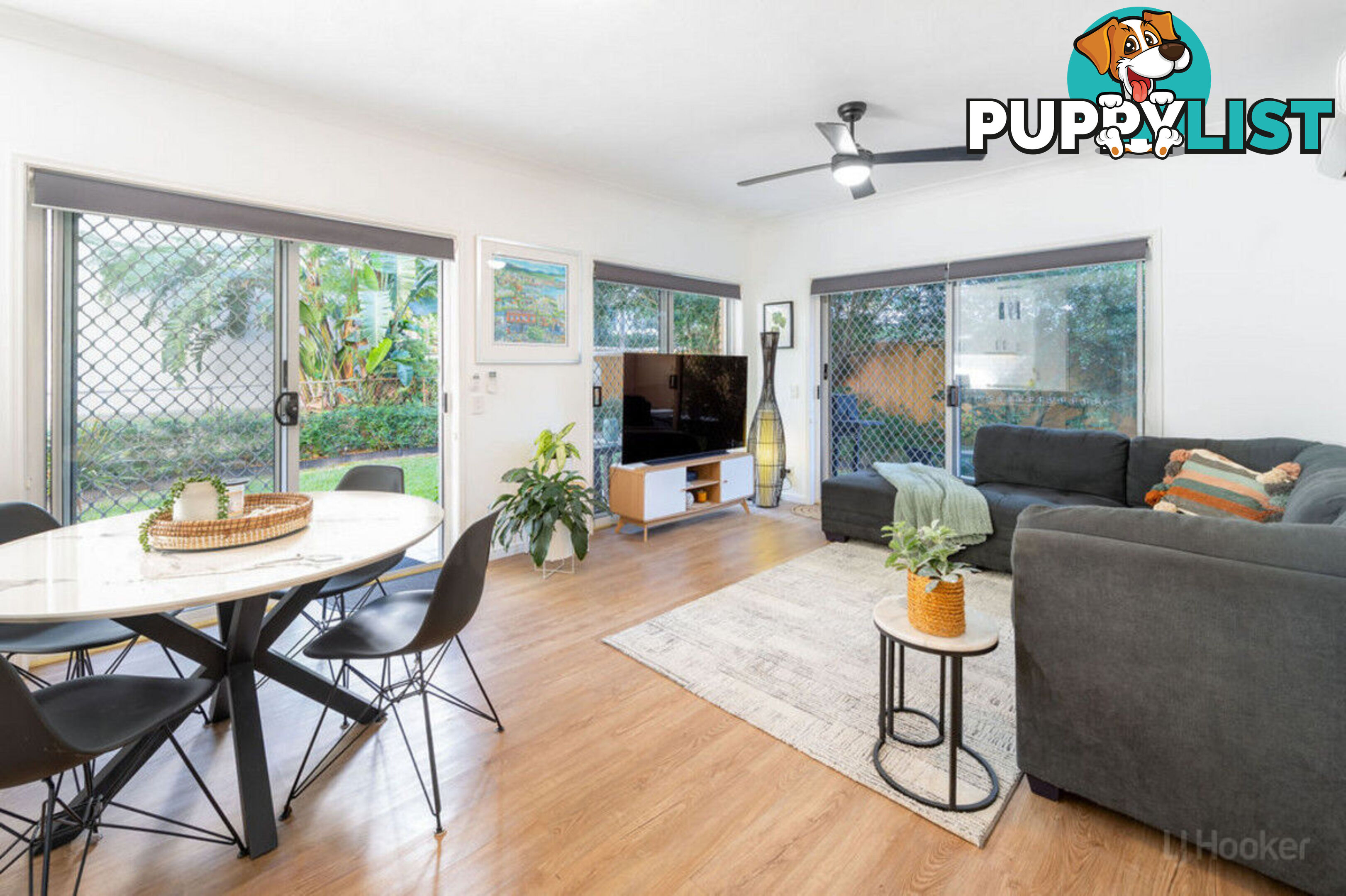 1/23 Brighton Street BIGGERA WATERS QLD 4216