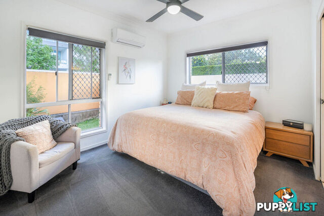 1/23 Brighton Street BIGGERA WATERS QLD 4216