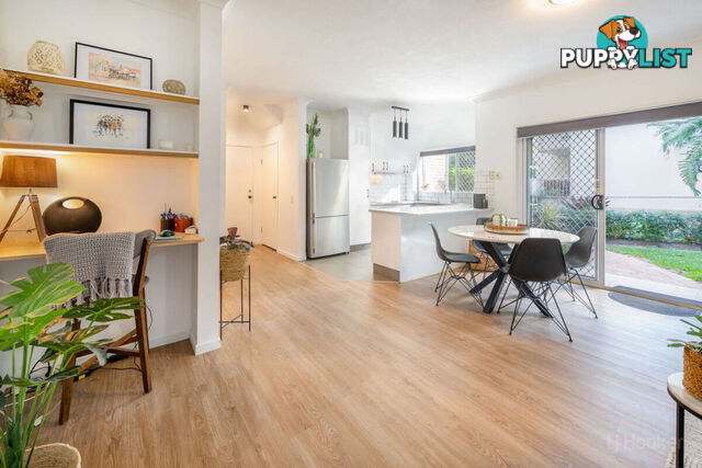 1/23 Brighton Street BIGGERA WATERS QLD 4216