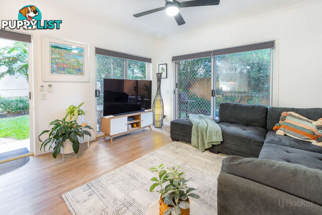 1/23 Brighton Street BIGGERA WATERS QLD 4216