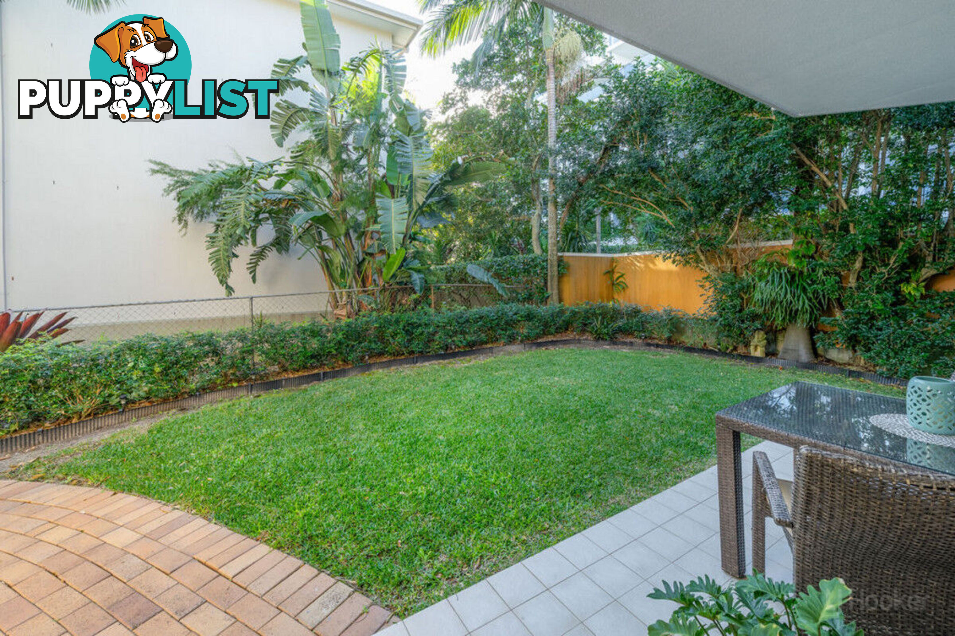 1/23 Brighton Street BIGGERA WATERS QLD 4216