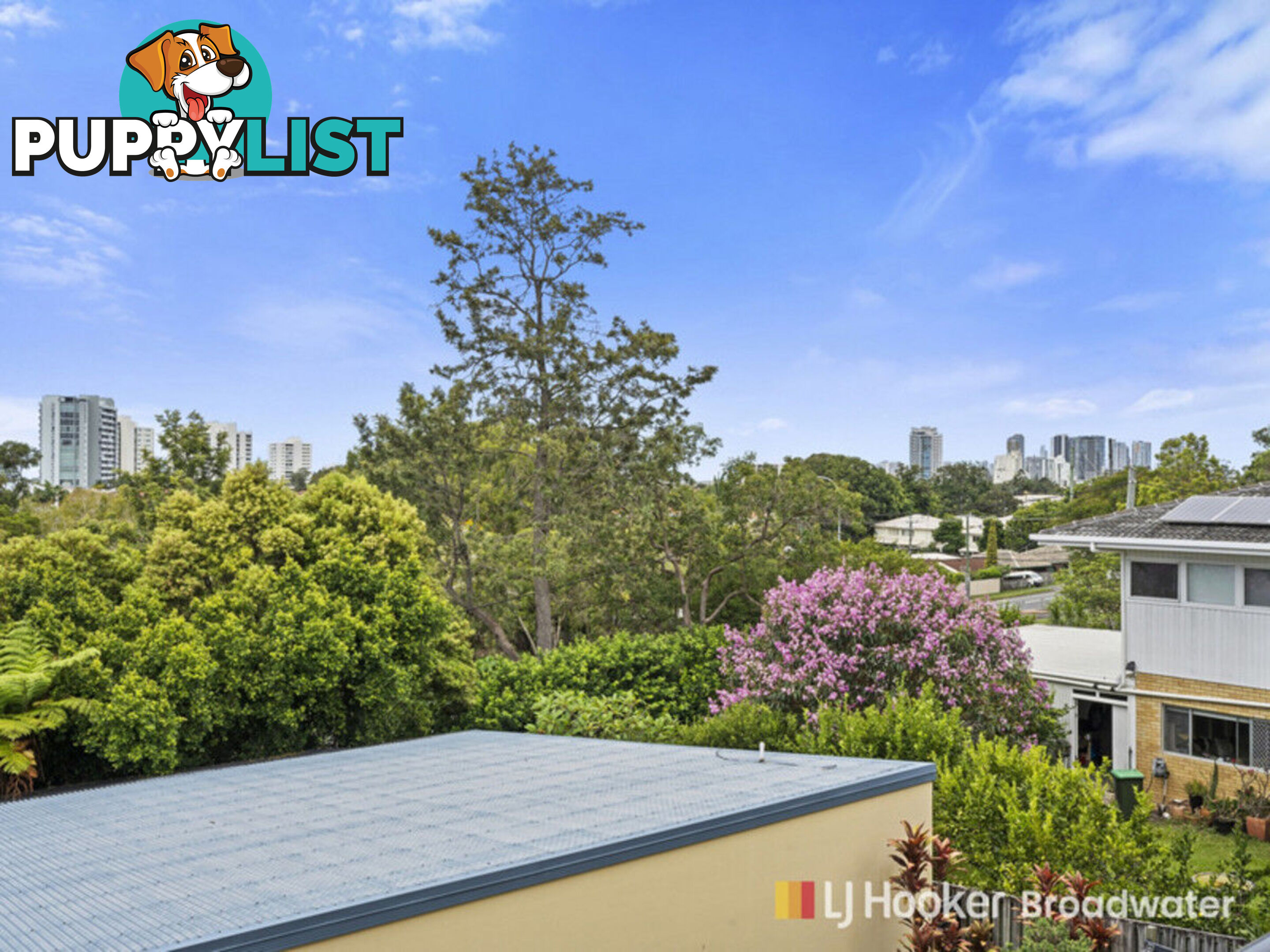 2/3 Hilltop  Street LABRADOR QLD 4215
