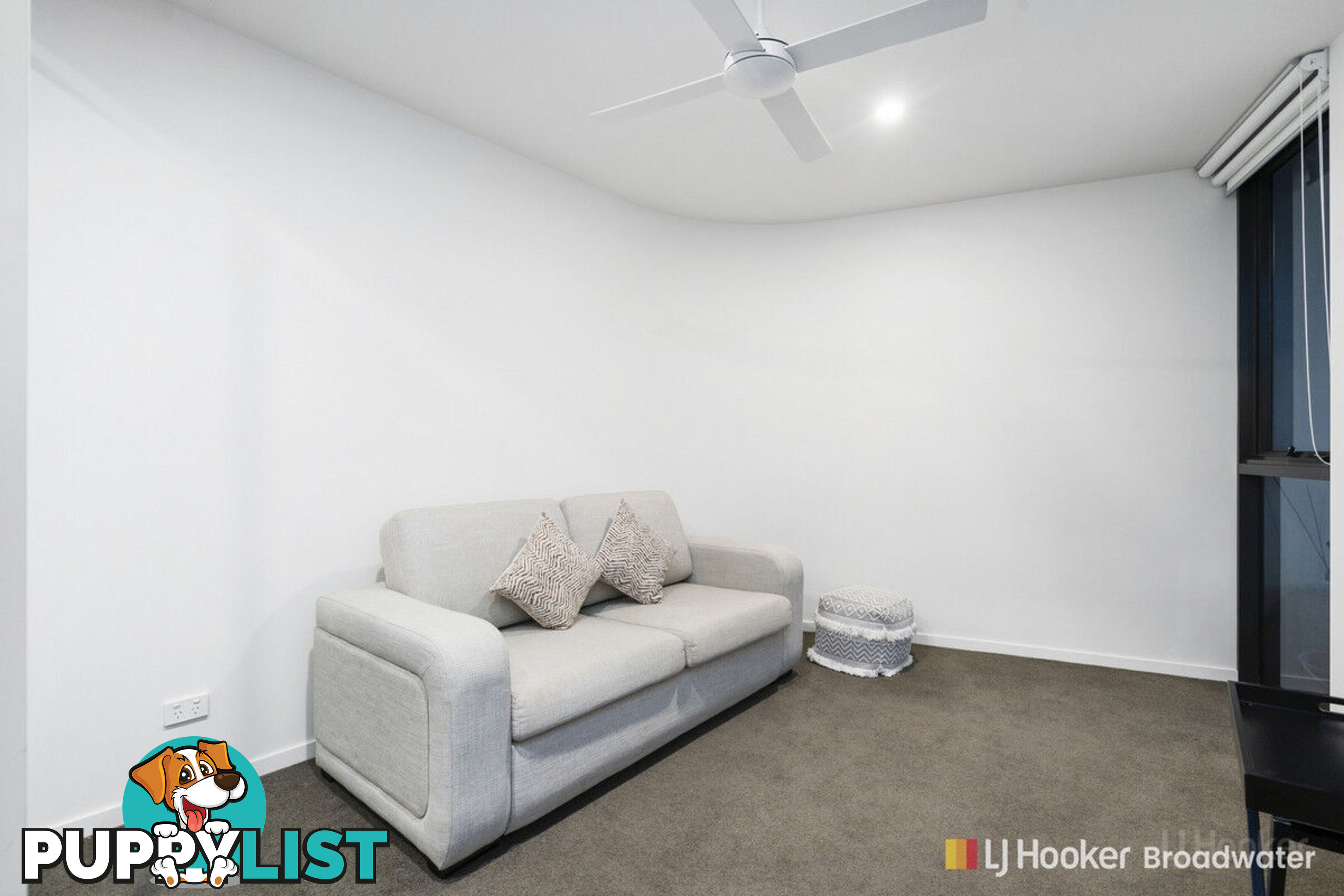 204/110 Frank Street LABRADOR QLD 4215