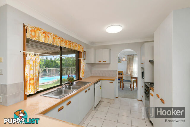 1 Carrumbella Drive (32 Melbourne Road) ARUNDEL QLD 4214