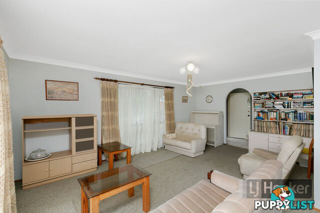 1 Carrumbella Drive (32 Melbourne Road) ARUNDEL QLD 4214