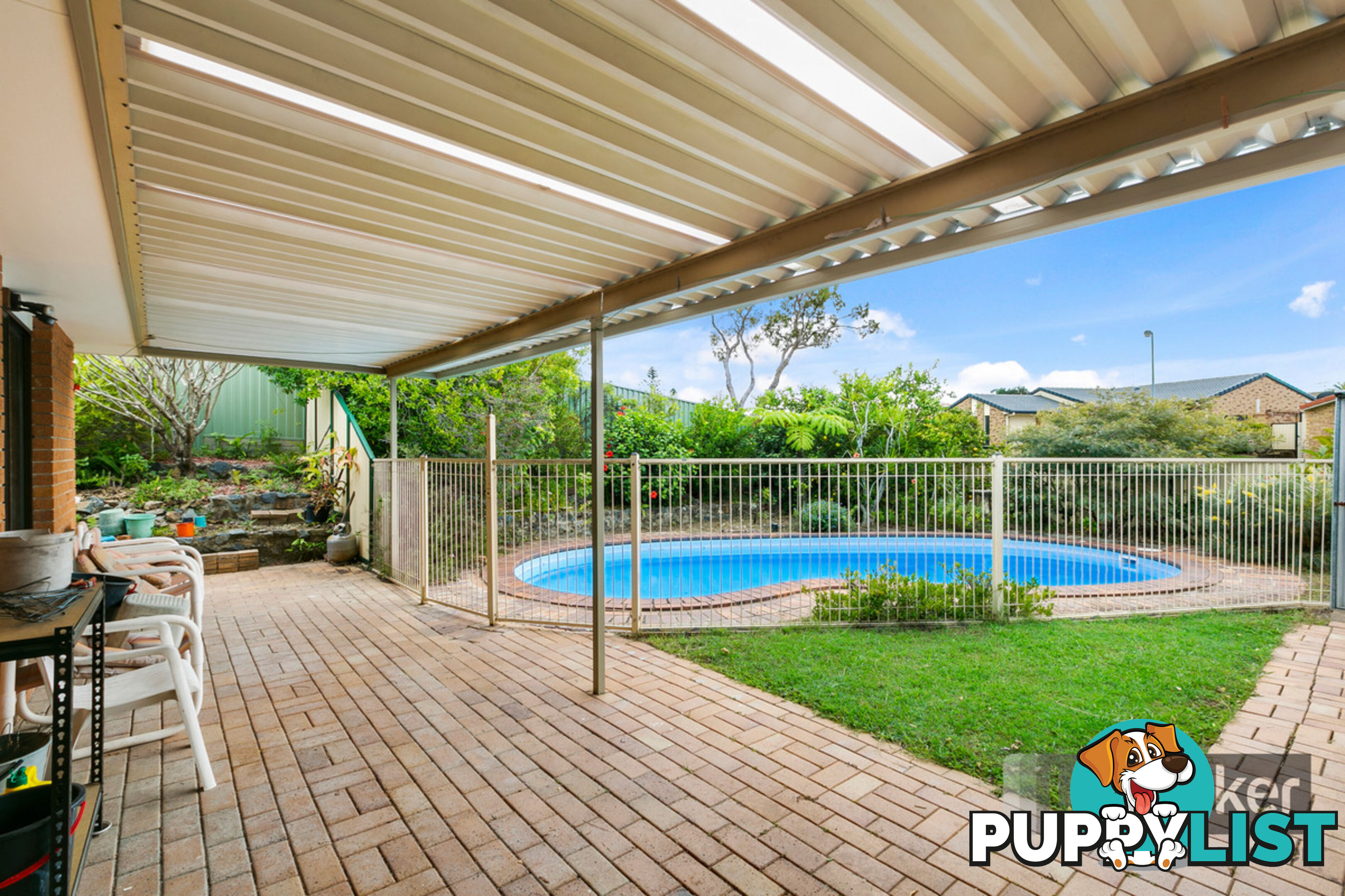 1 Carrumbella Drive (32 Melbourne Road) ARUNDEL QLD 4214