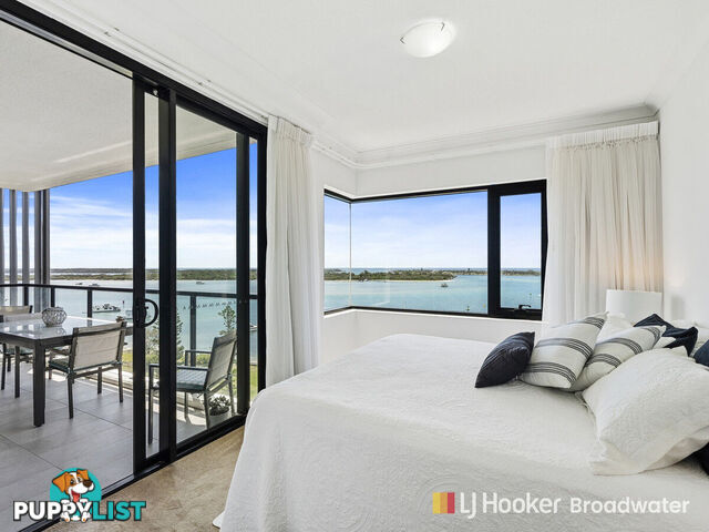 1002/372 Marine Parade LABRADOR QLD 4215