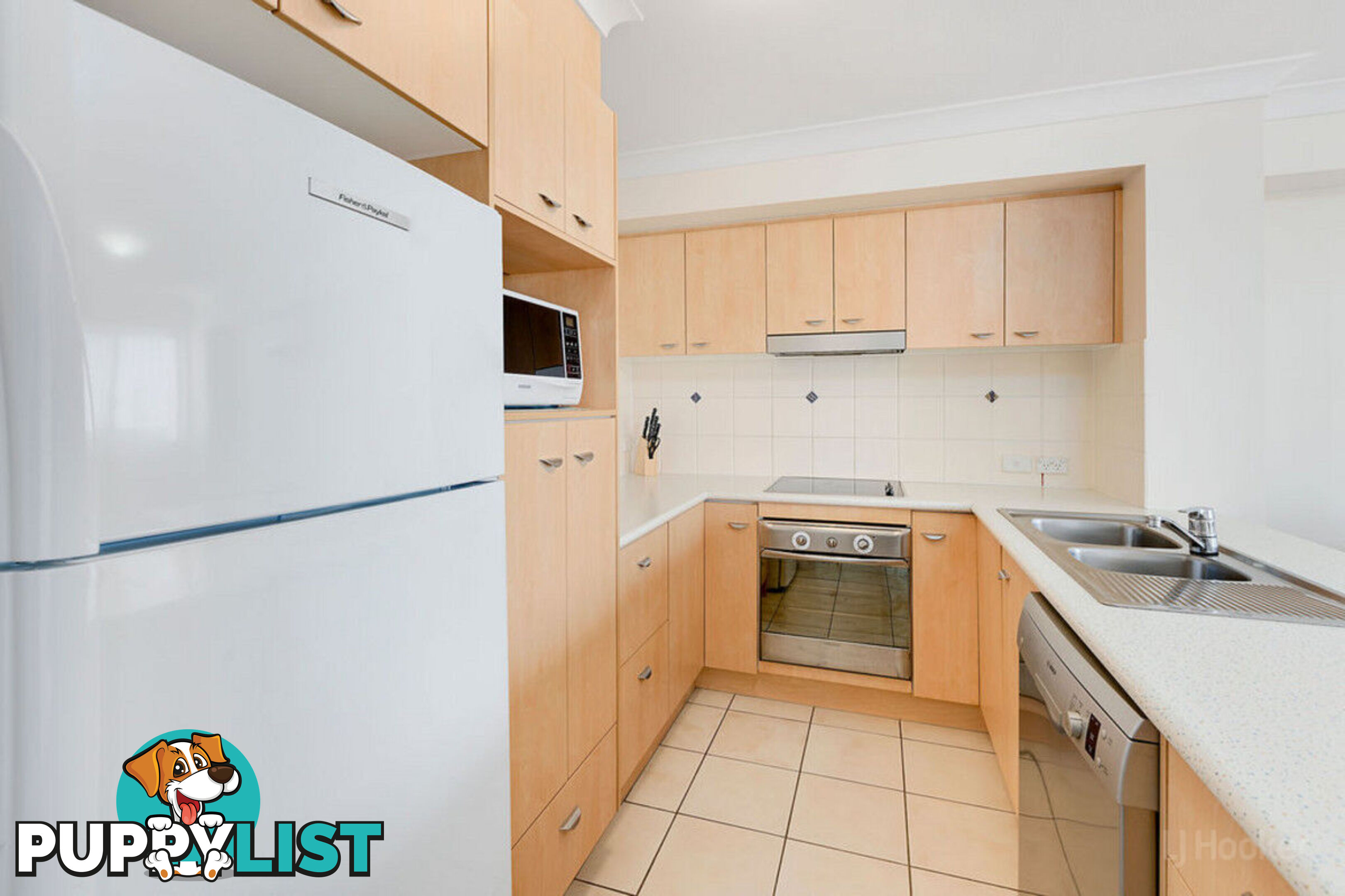 312/392 Marine Parade LABRADOR QLD 4215