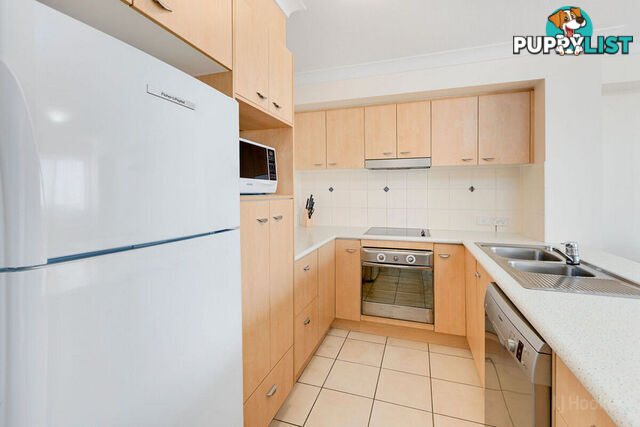 312/392 Marine Parade LABRADOR QLD 4215