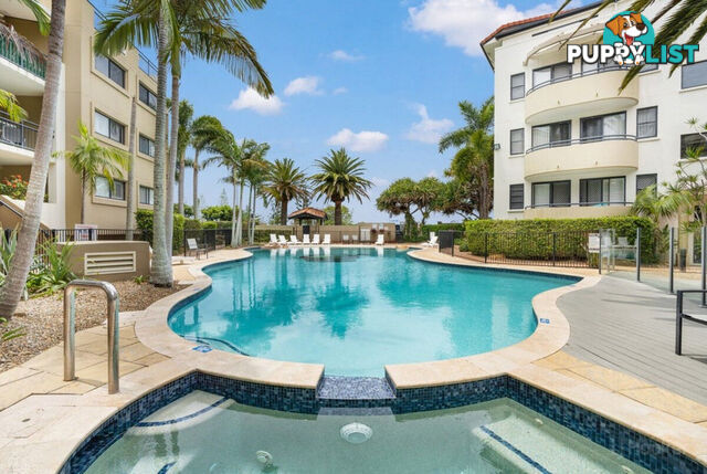 312/392 Marine Parade LABRADOR QLD 4215
