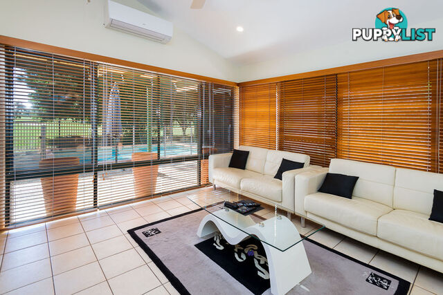 29 Ballybunyon Crescent HOPE ISLAND QLD 4212