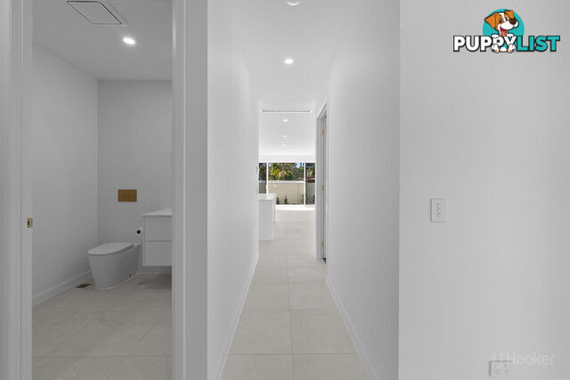 2/17 Loder Street BIGGERA WATERS QLD 4216
