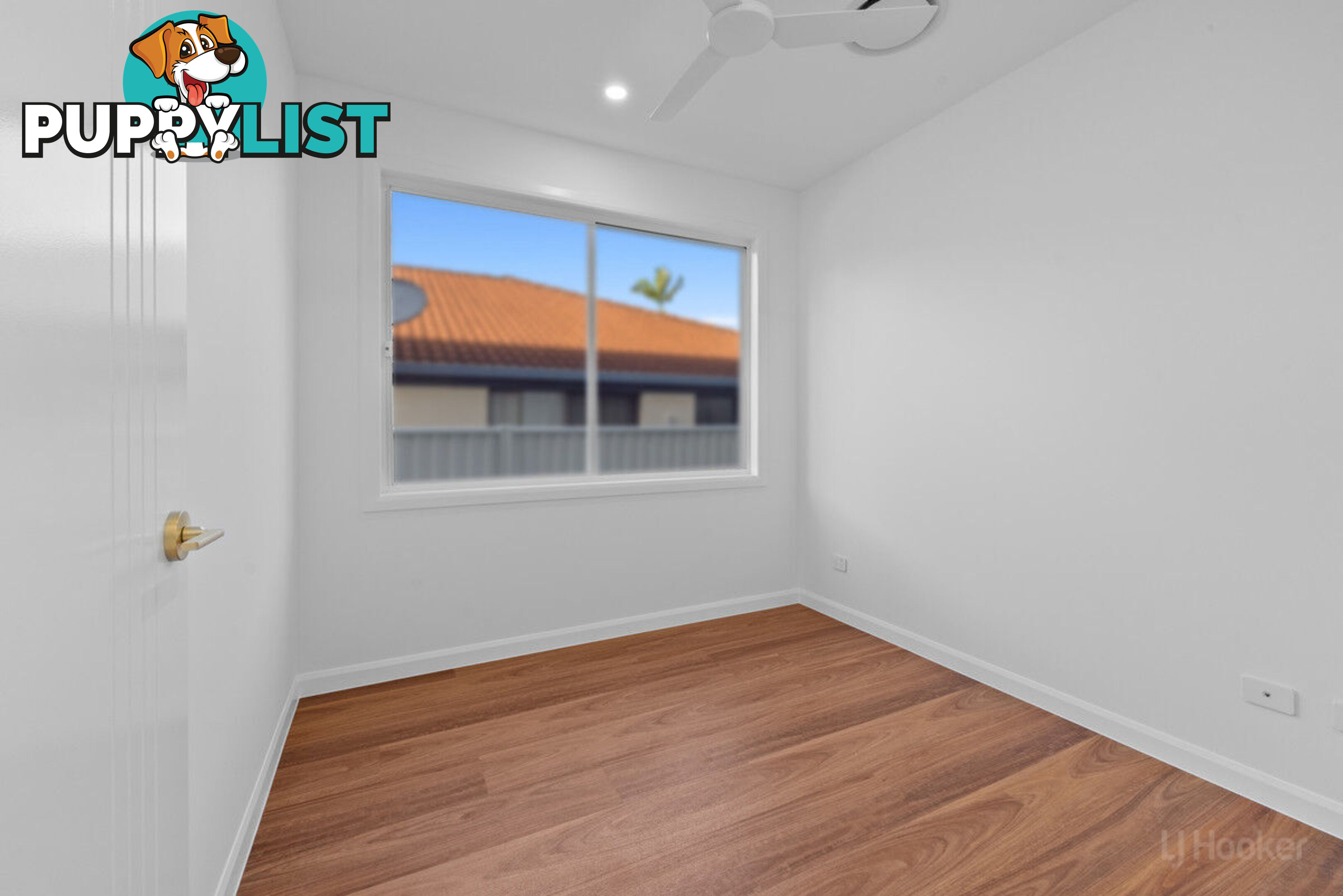 2/17 Loder Street BIGGERA WATERS QLD 4216