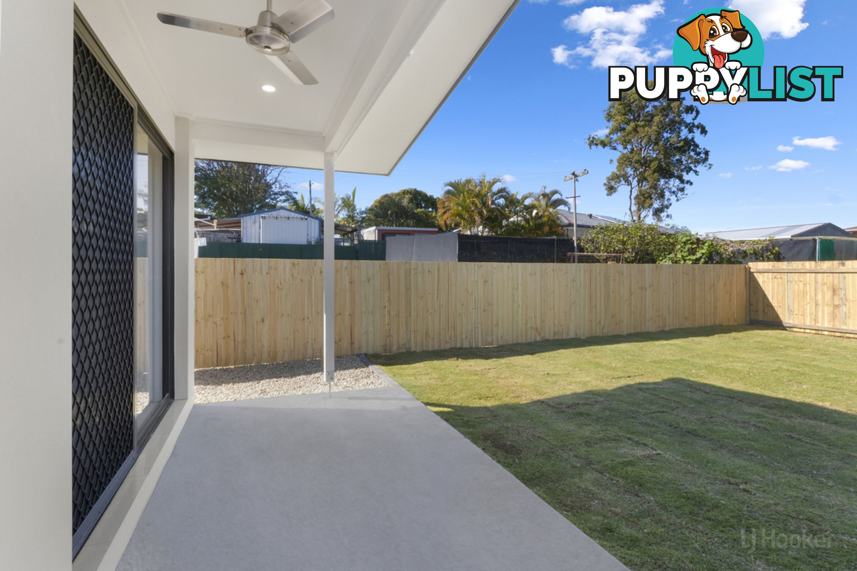 22a Jimmieson Avenue LABRADOR QLD 4215