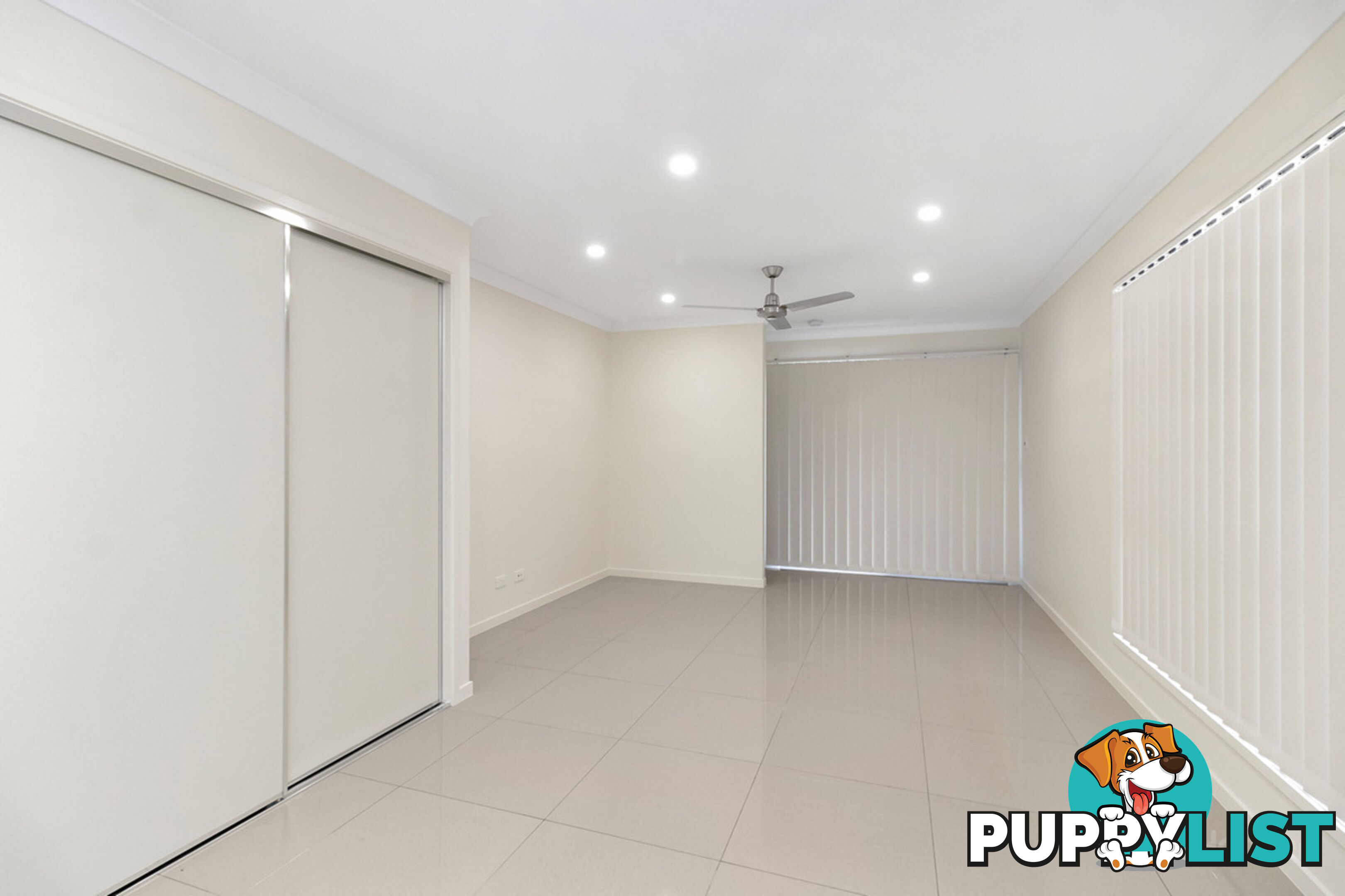 22a Jimmieson Avenue LABRADOR QLD 4215