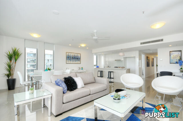 708/378 Marine Parade LABRADOR QLD 4215