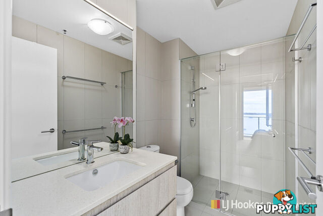 704/378 Marine Parade LABRADOR QLD 4215