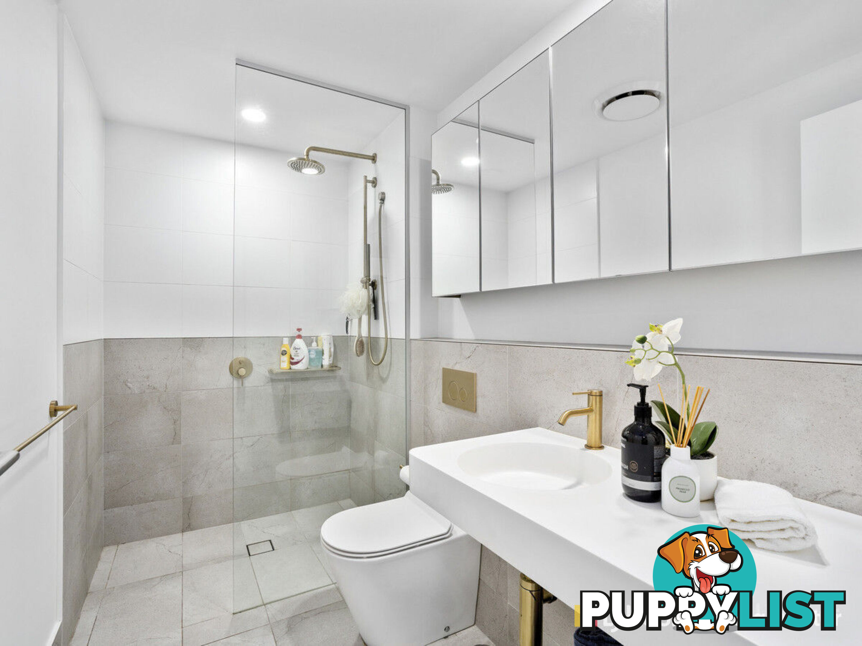 908/372 Marine Parade LABRADOR QLD 4215