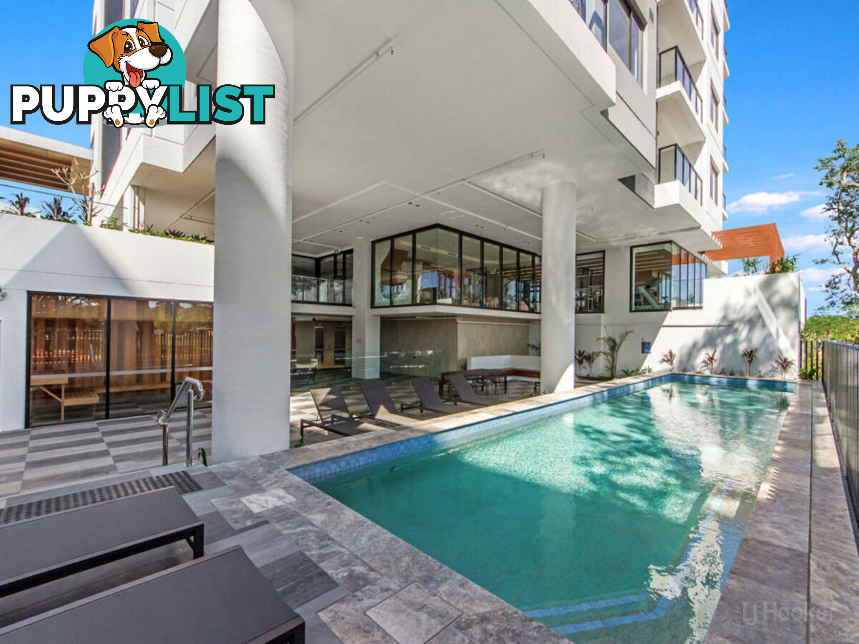 908/372 Marine Parade LABRADOR QLD 4215