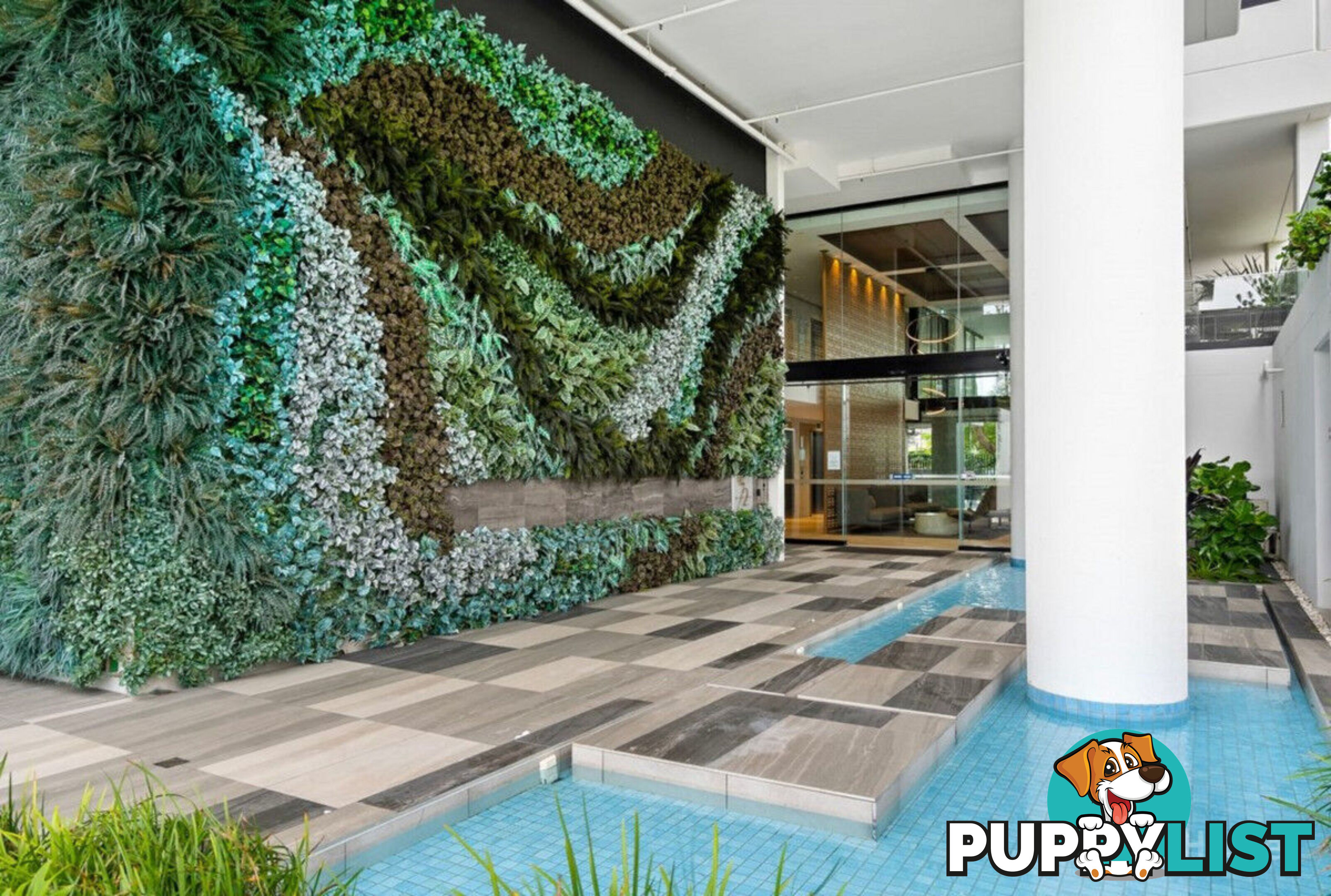 908/372 Marine Parade LABRADOR QLD 4215