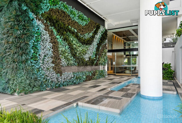 908/372 Marine Parade LABRADOR QLD 4215