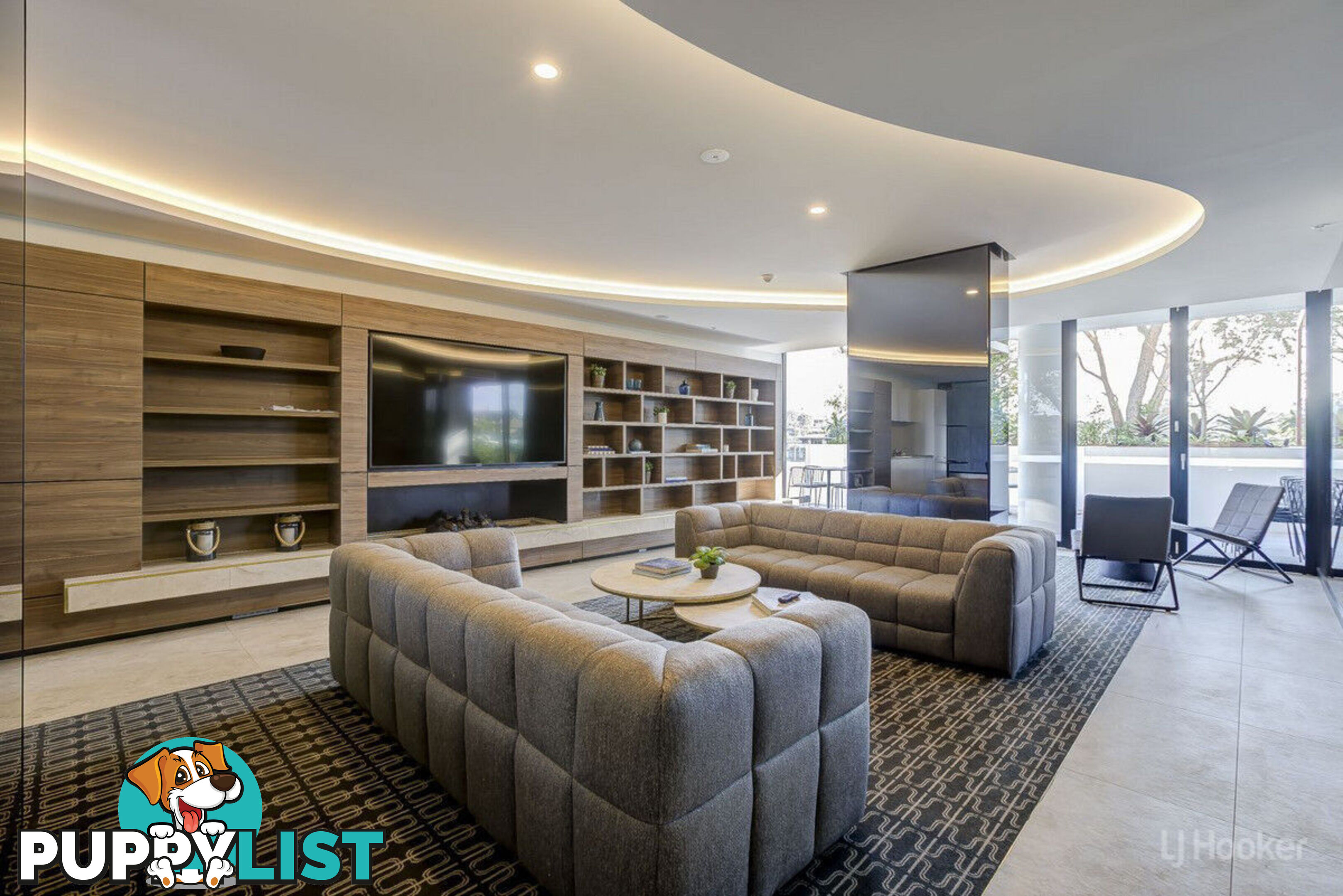 908/372 Marine Parade LABRADOR QLD 4215
