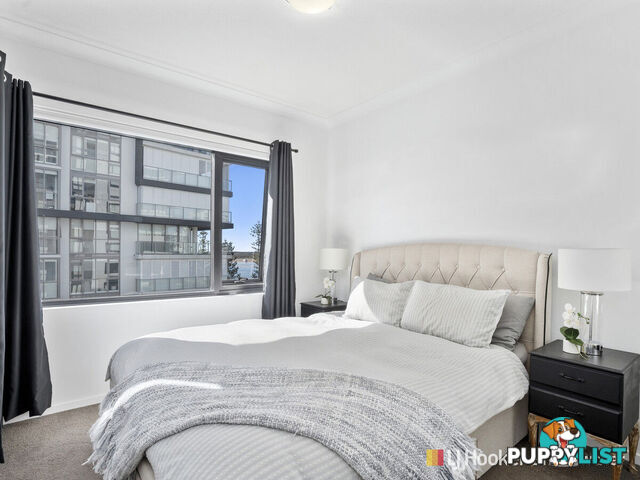 908/372 Marine Parade LABRADOR QLD 4215
