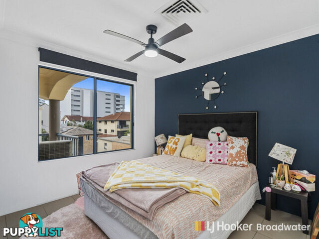 15/103-105 Frank Street LABRADOR QLD 4215