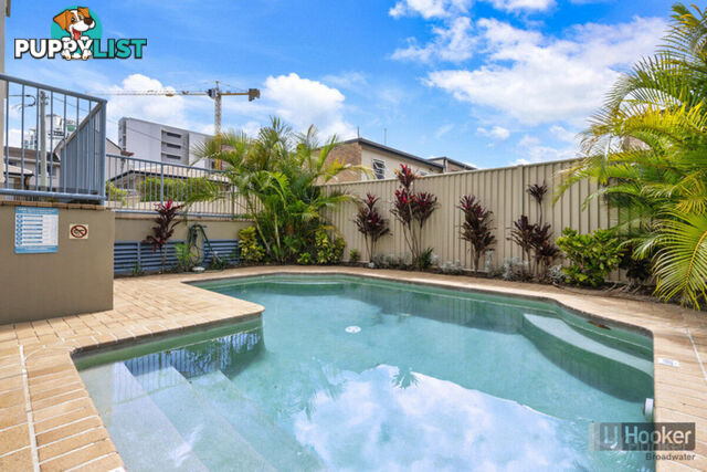 15/103-105 Frank Street LABRADOR QLD 4215