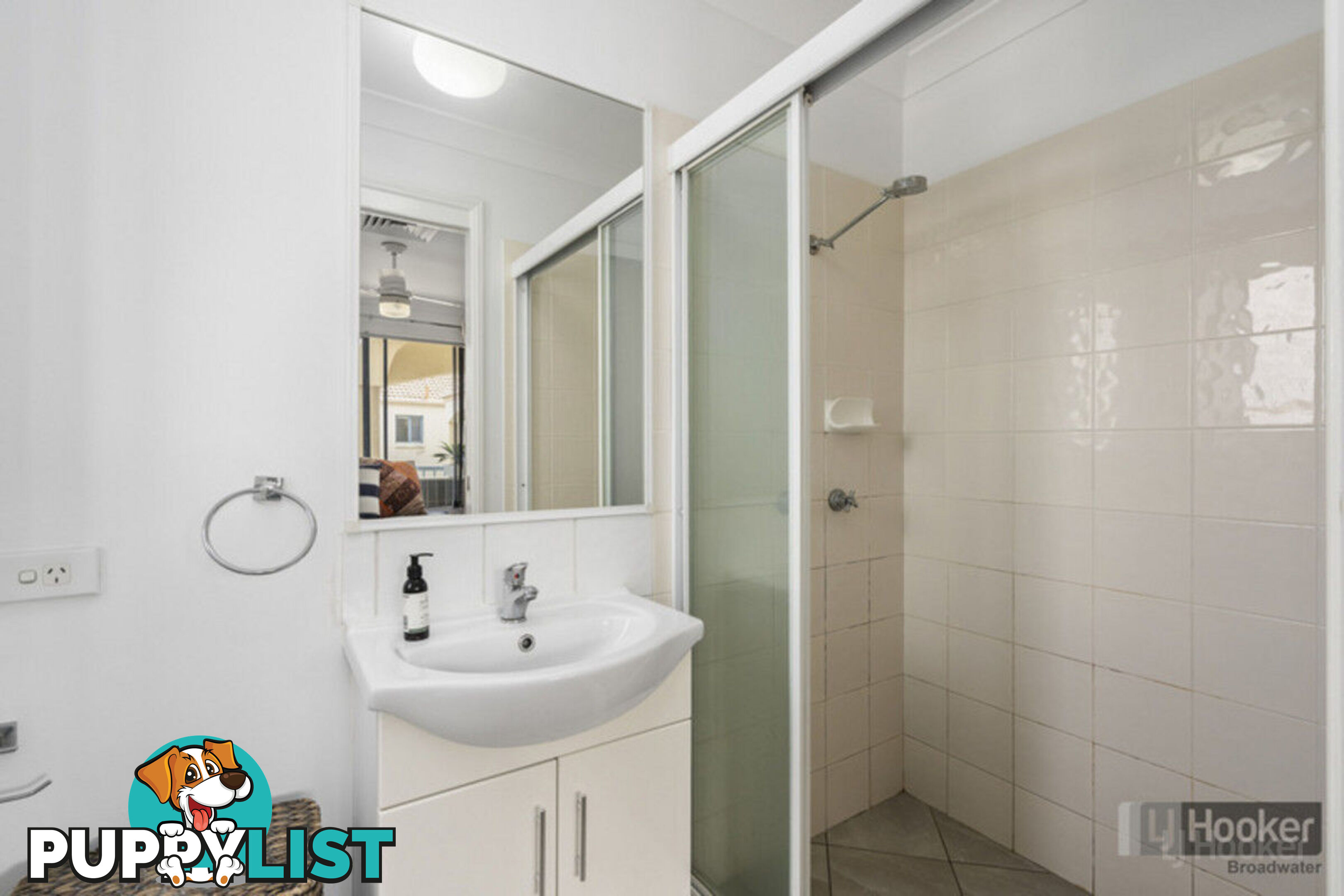 15/103-105 Frank Street LABRADOR QLD 4215