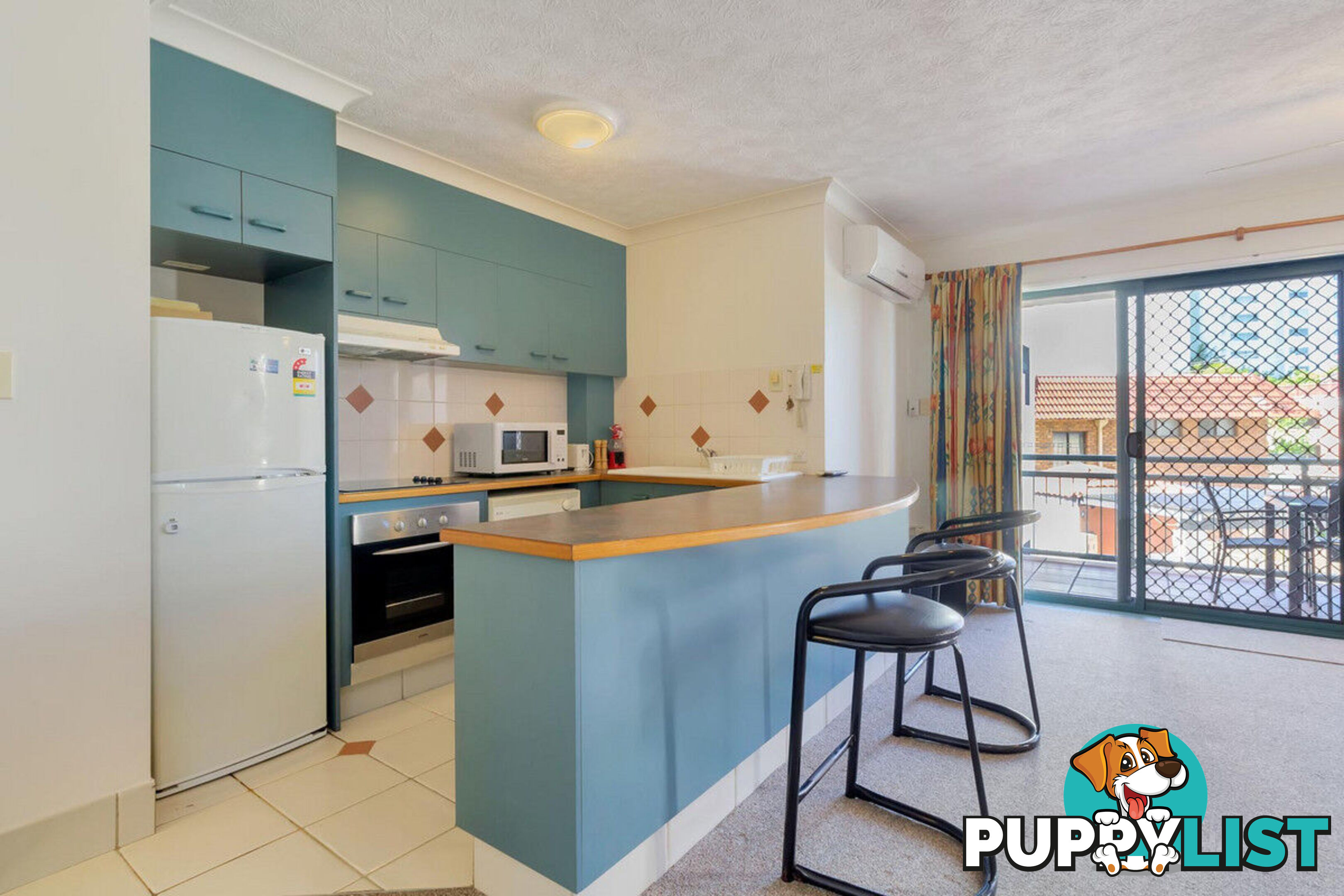 11/7-9 Robert Street LABRADOR QLD 4215