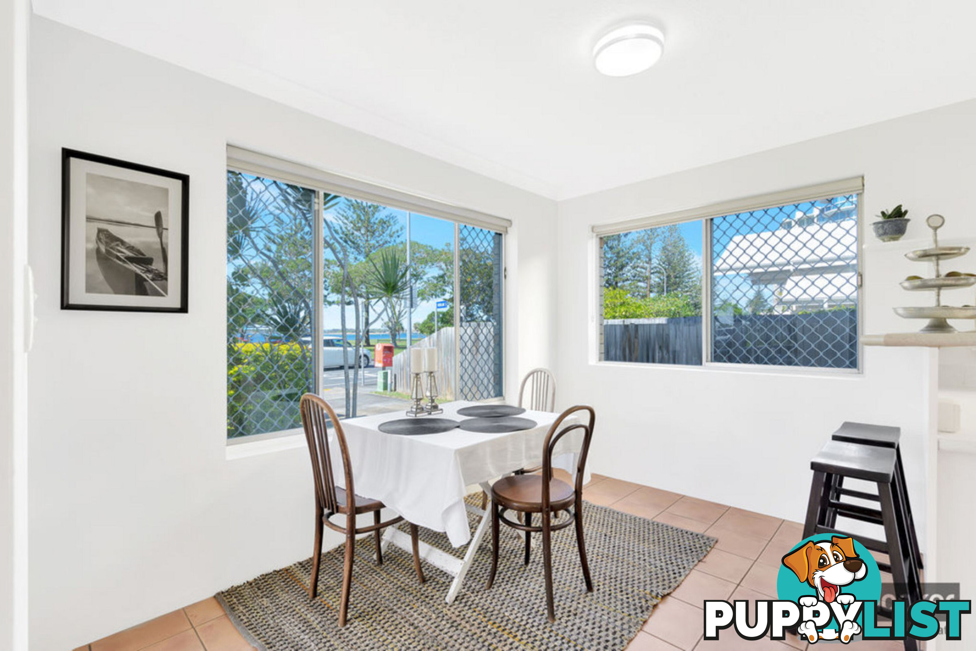 1/216 Marine Parade LABRADOR QLD 4215