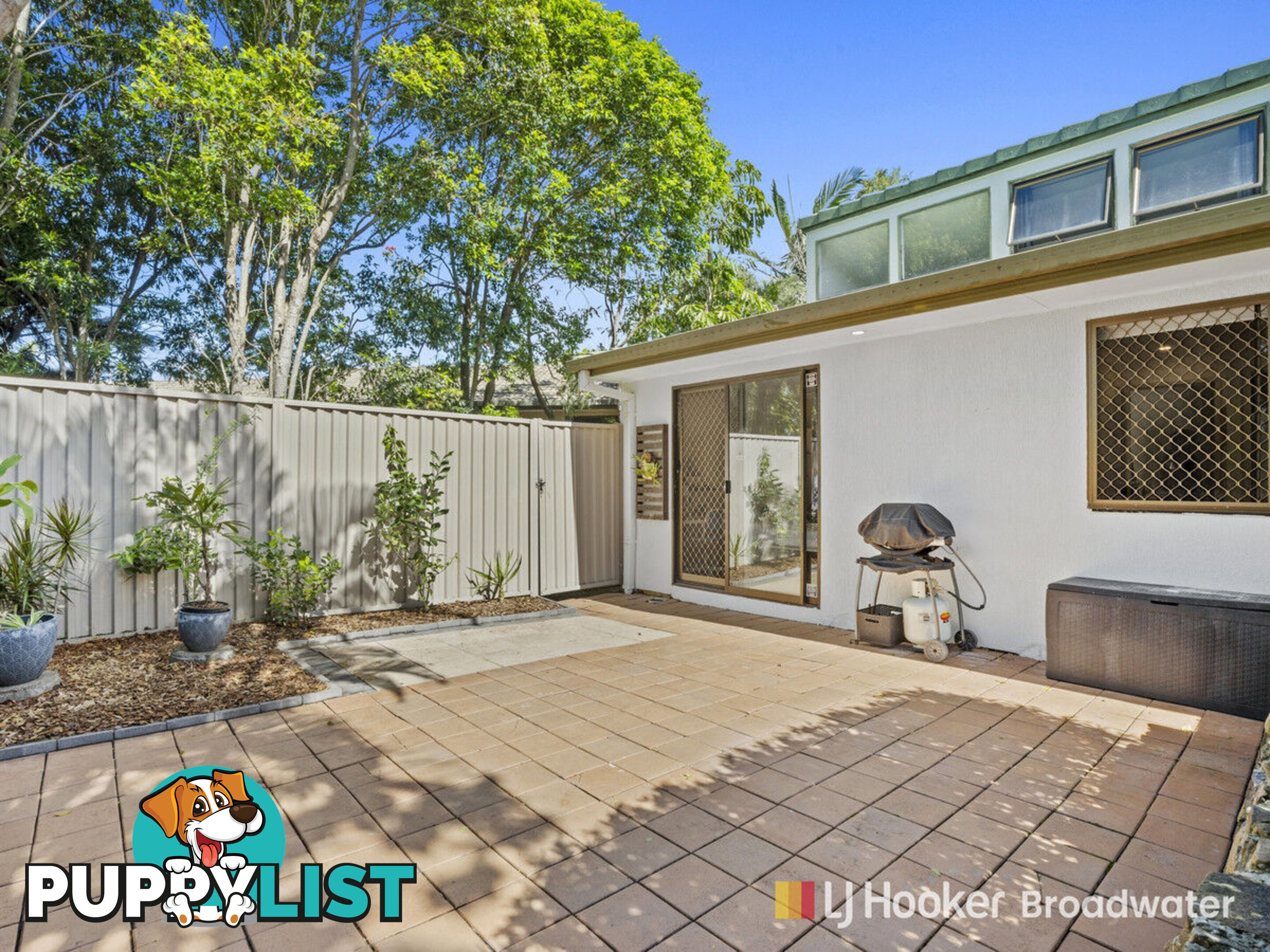 8/71 Olsen Avenue LABRADOR QLD 4215