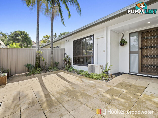 8/71 Olsen Avenue LABRADOR QLD 4215