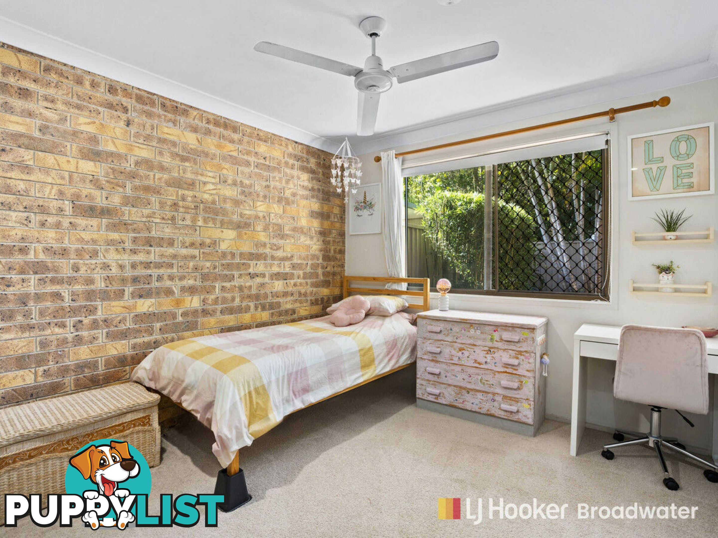 8/71 Olsen Avenue LABRADOR QLD 4215