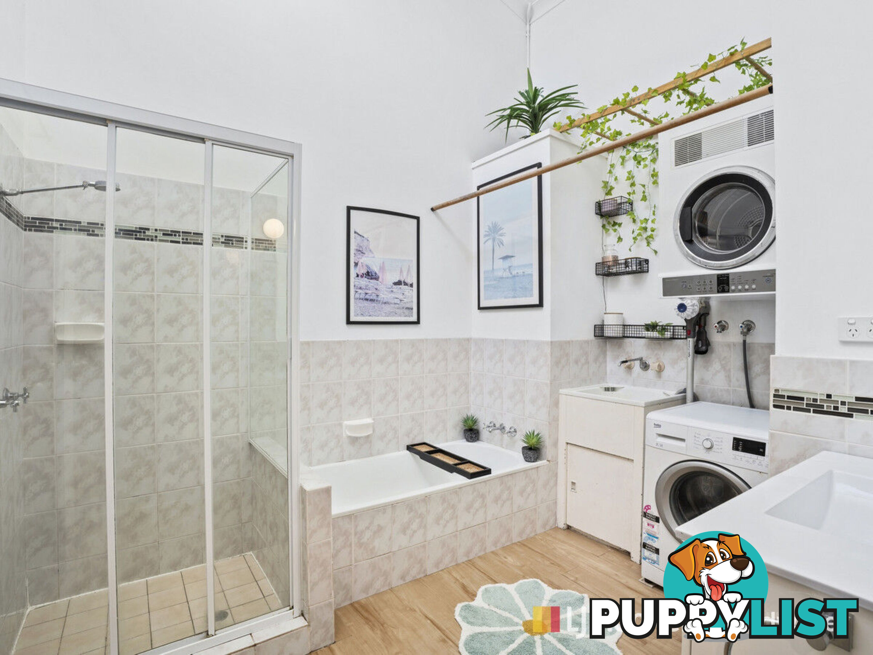 8/71 Olsen Avenue LABRADOR QLD 4215