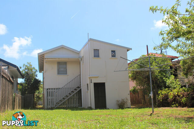 28 Central Street LABRADOR QLD 4215