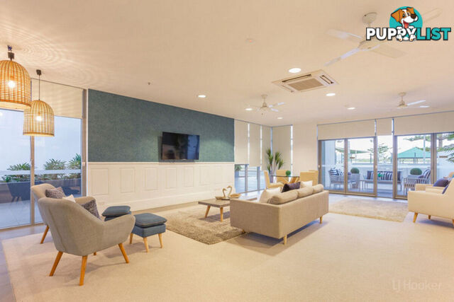 807/378 Marine Parade LABRADOR QLD 4215
