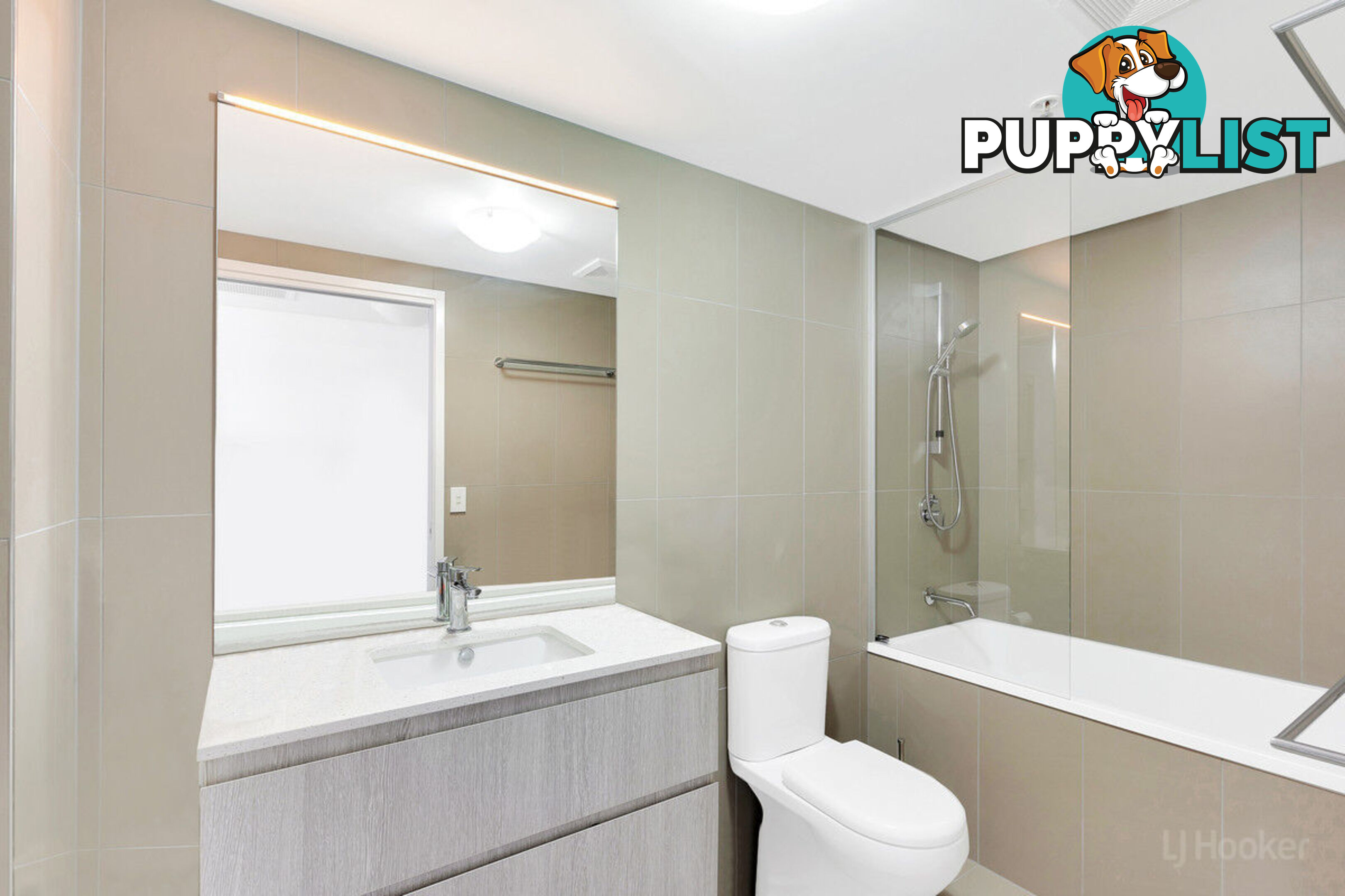 807/378 Marine Parade LABRADOR QLD 4215