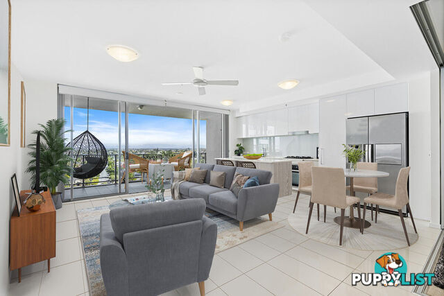 807/378 Marine Parade LABRADOR QLD 4215
