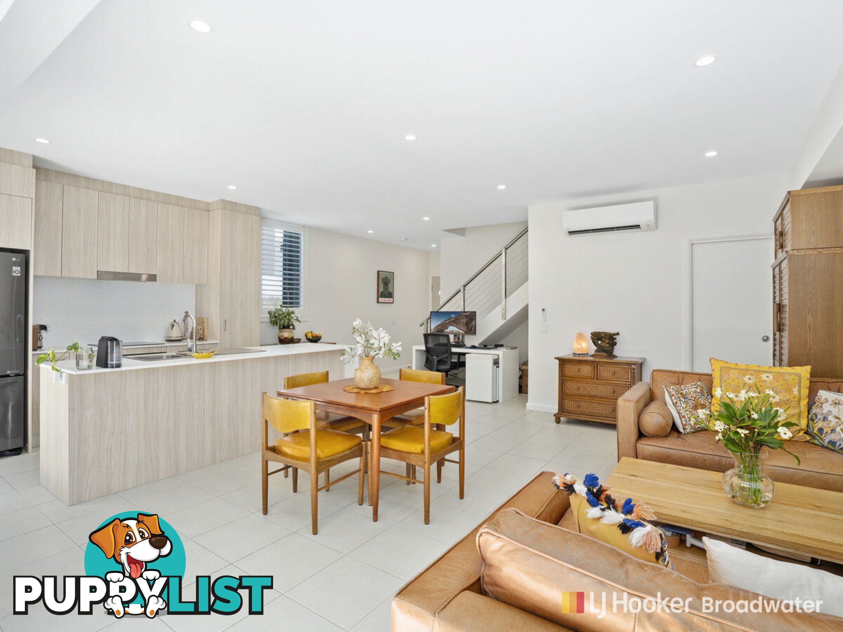 8/138 Central Street LABRADOR QLD 4215