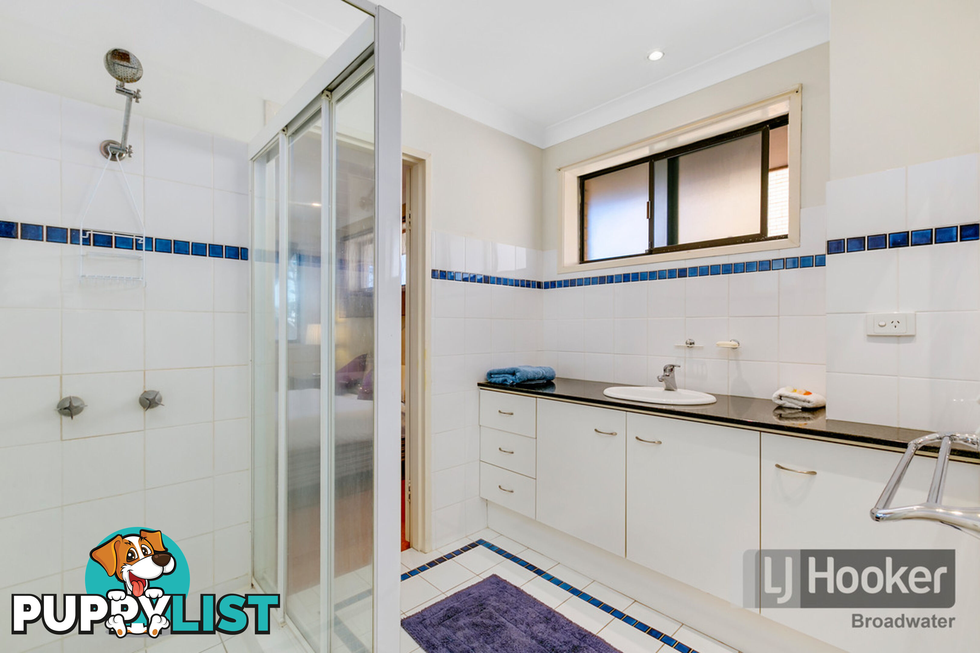 4/228 Marine Parade LABRADOR QLD 4215