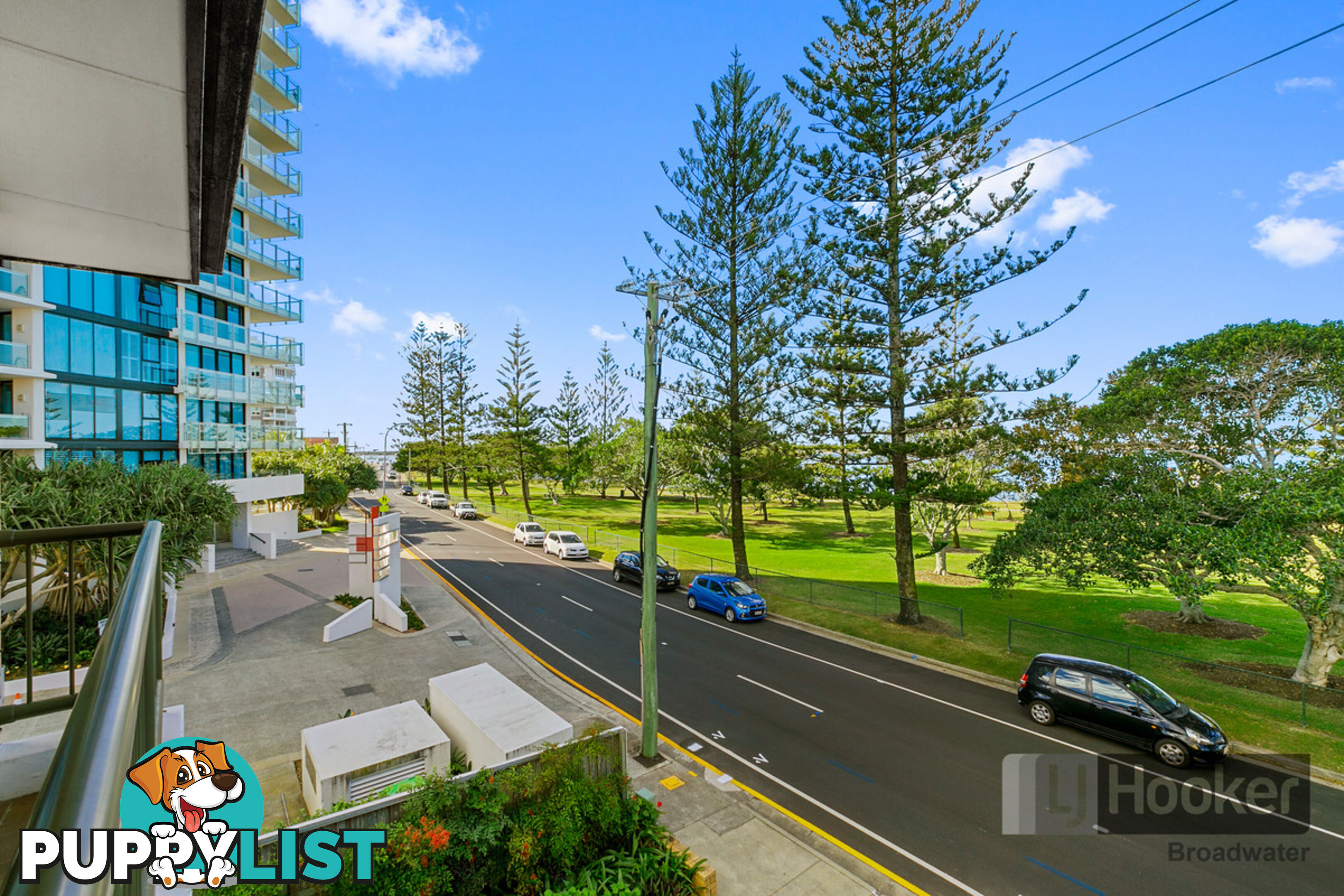 4/228 Marine Parade LABRADOR QLD 4215