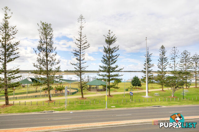 502/378 Marine Parade LABRADOR QLD 4215