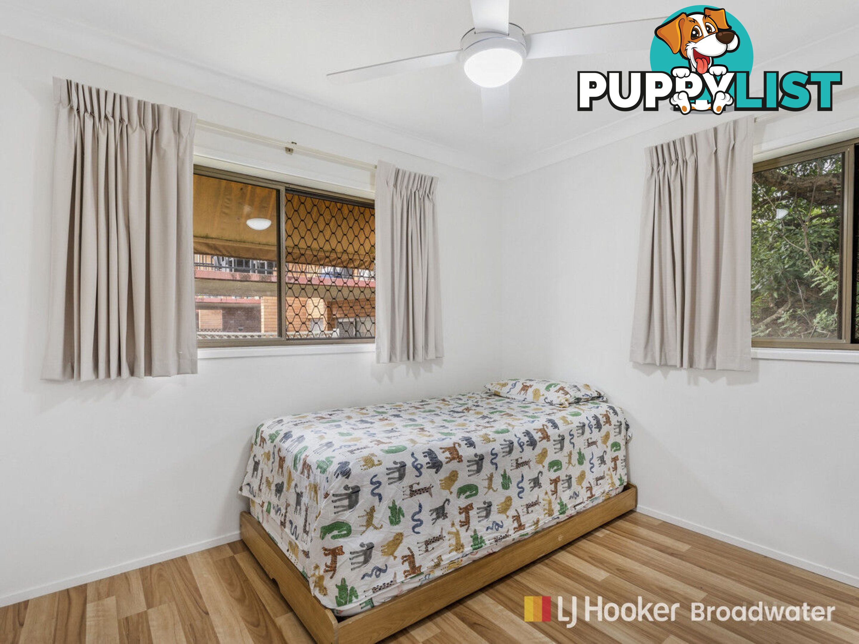 2/209 scarborough Street SOUTHPORT QLD 4215