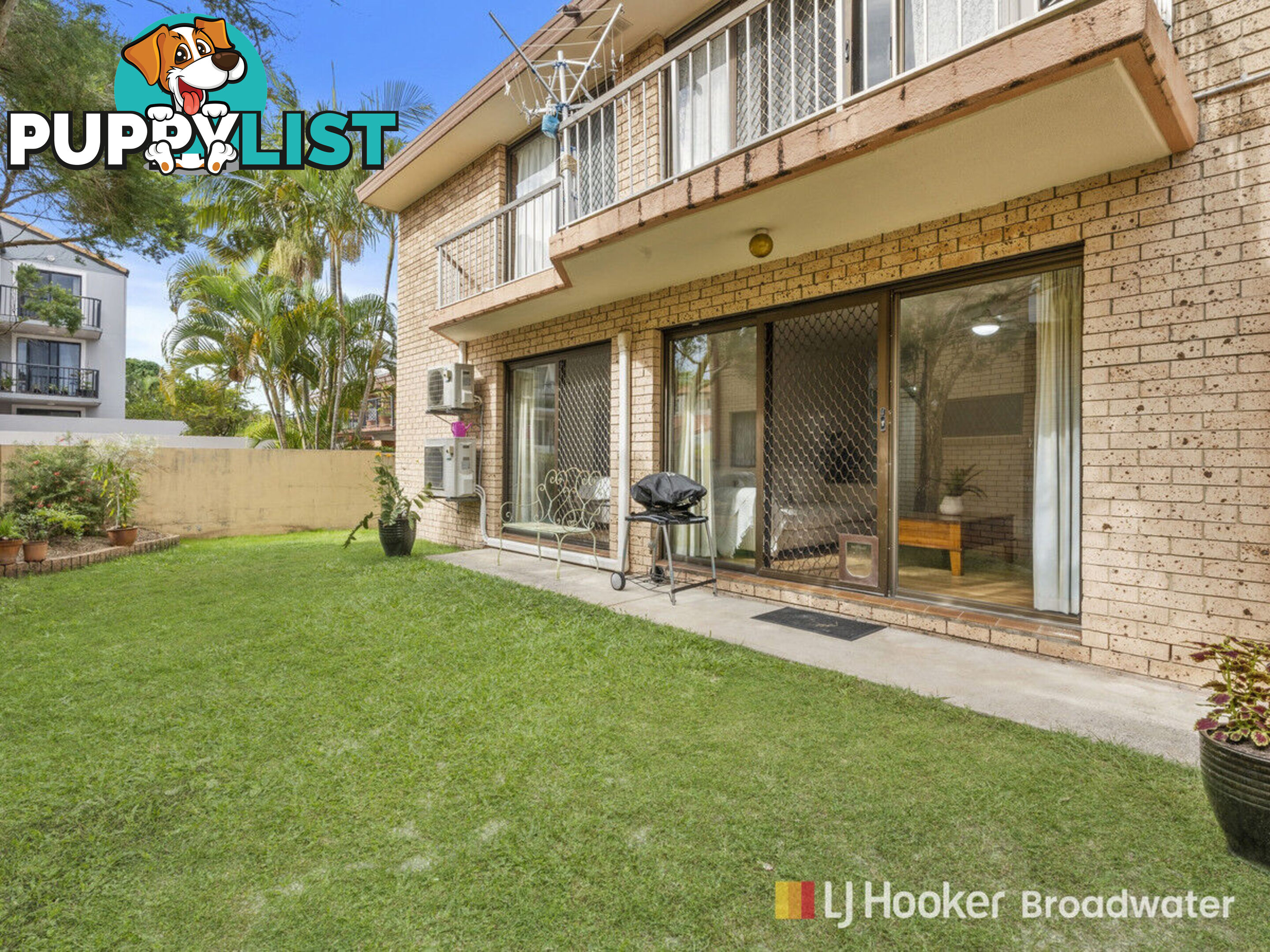 2/209 scarborough Street SOUTHPORT QLD 4215