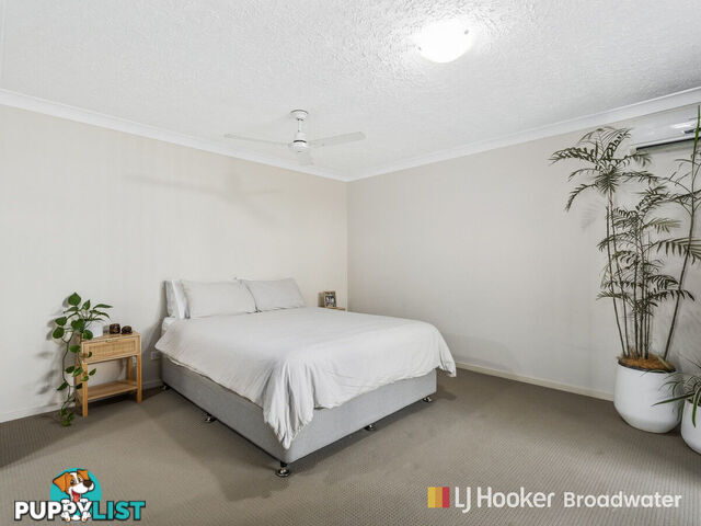 2/99 Muir Street LABRADOR QLD 4215