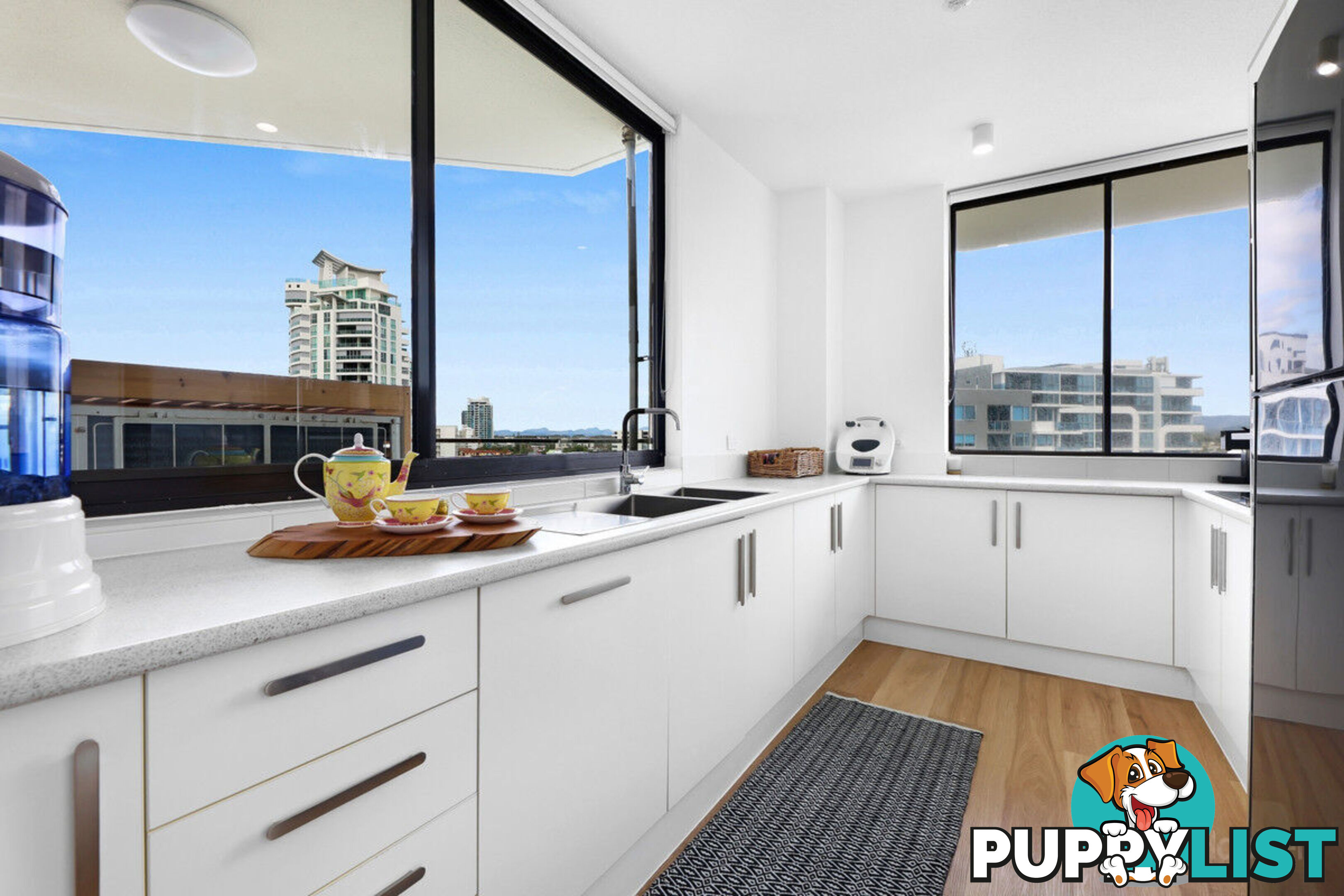 804/41 Labrador Street LABRADOR QLD 4215