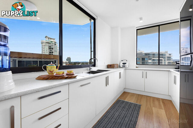 804/41 Labrador Street LABRADOR QLD 4215