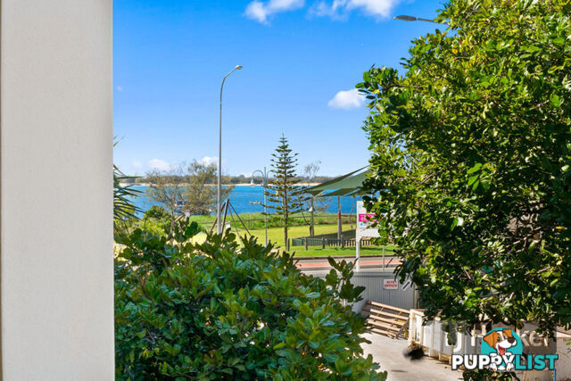 221/392 Marine Parade LABRADOR QLD 4215